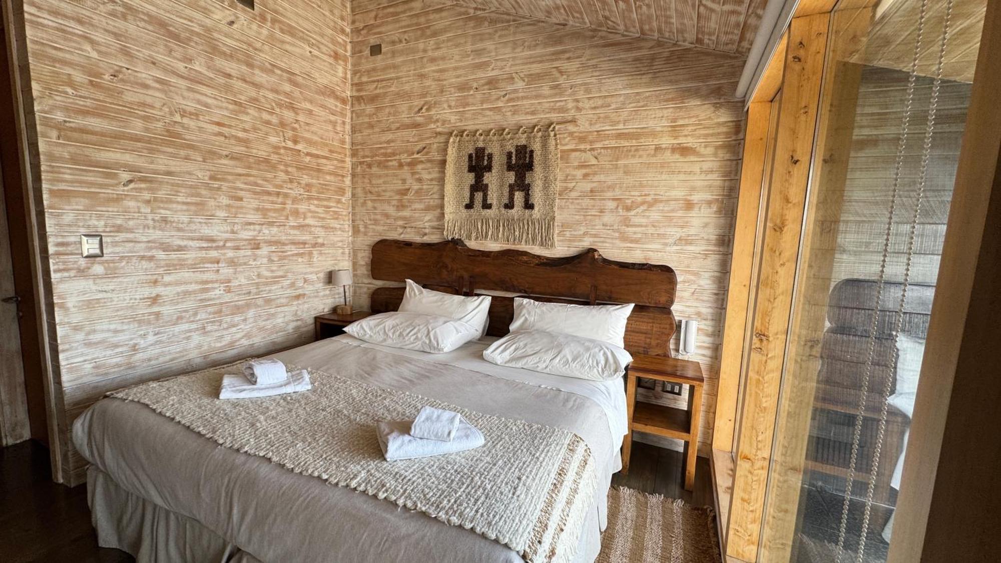 Hotel Arrebol 卡斯特鲁 外观 照片