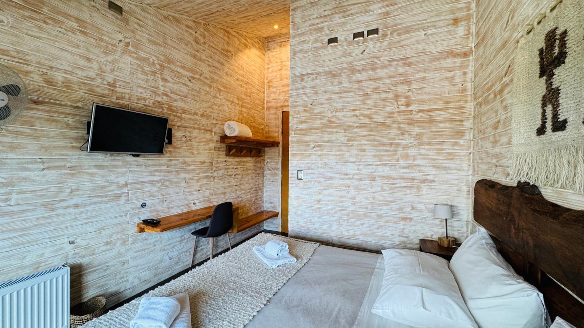 Hotel Arrebol 卡斯特鲁 外观 照片