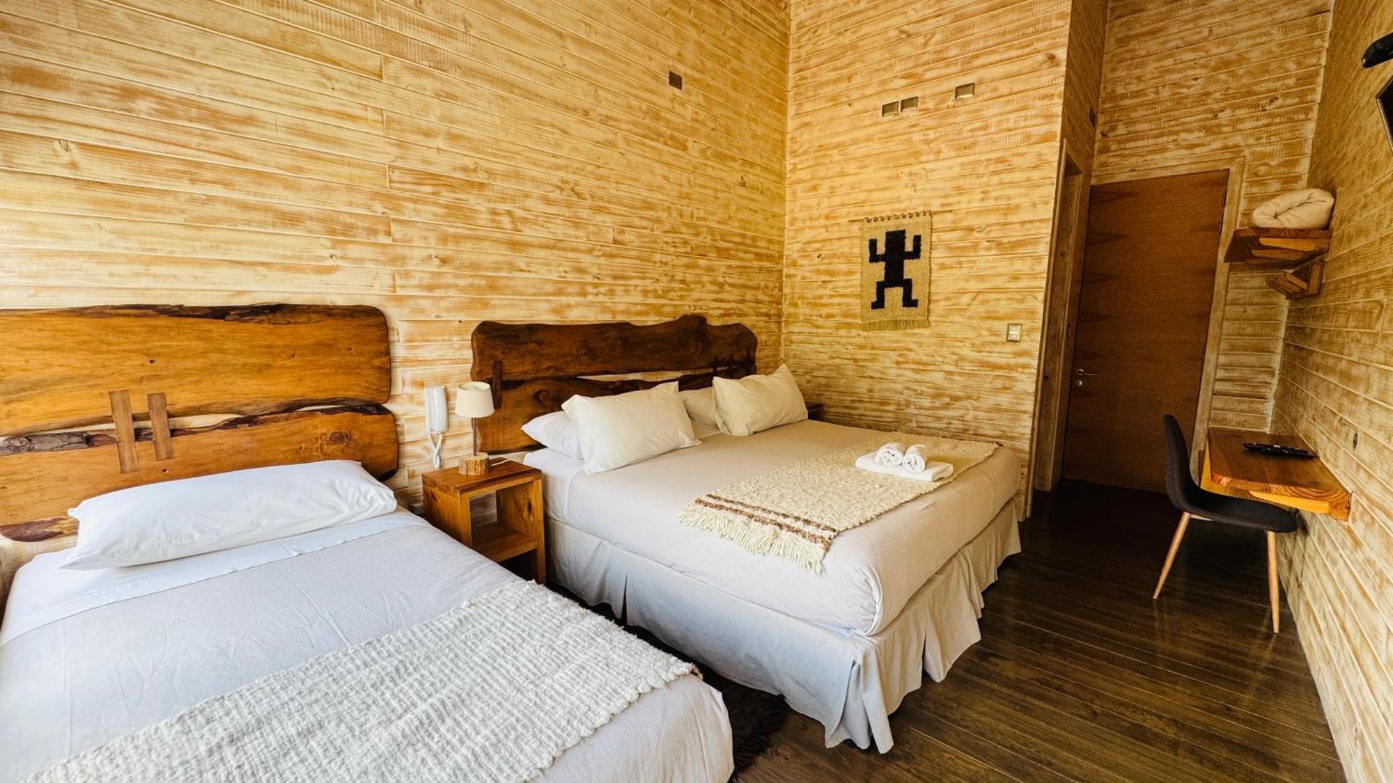 Hotel Arrebol 卡斯特鲁 外观 照片