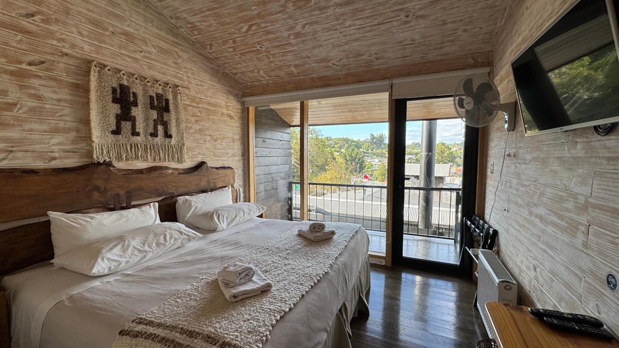 Hotel Arrebol 卡斯特鲁 外观 照片